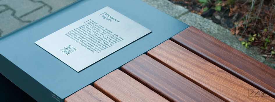 Na zahtjev klijenta, urezujemo natpise i grafičke simbole u čelik.