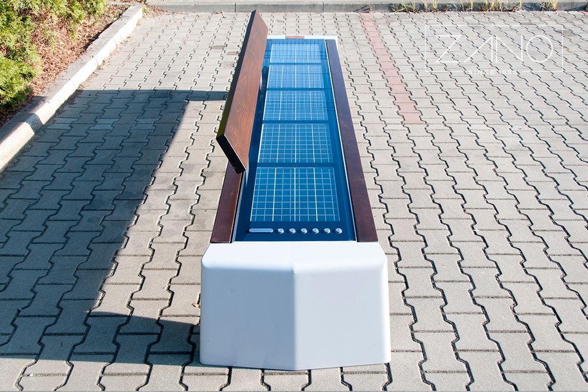 Photon solarna klupa | Meko drvo, boja domaćeg oraha