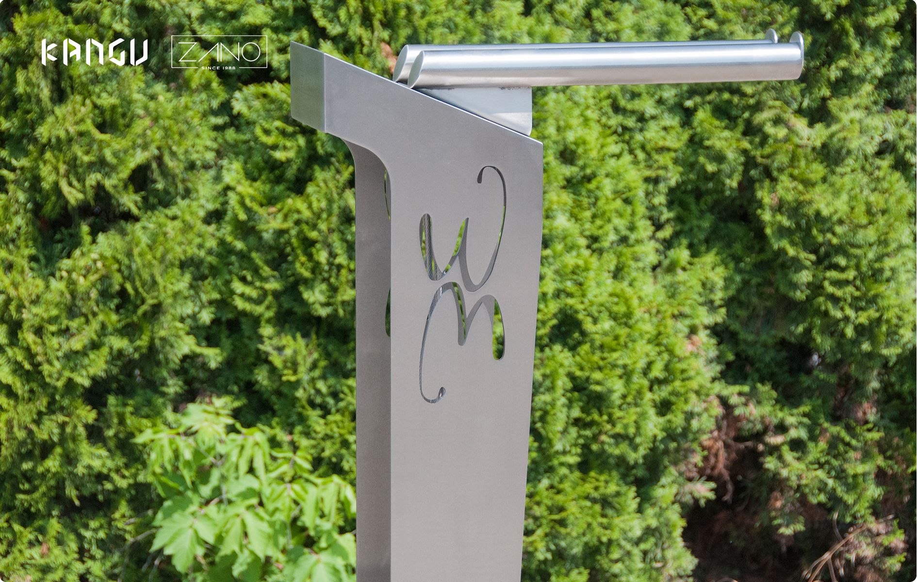 Stanica Kangu s personaliziranim logotipom